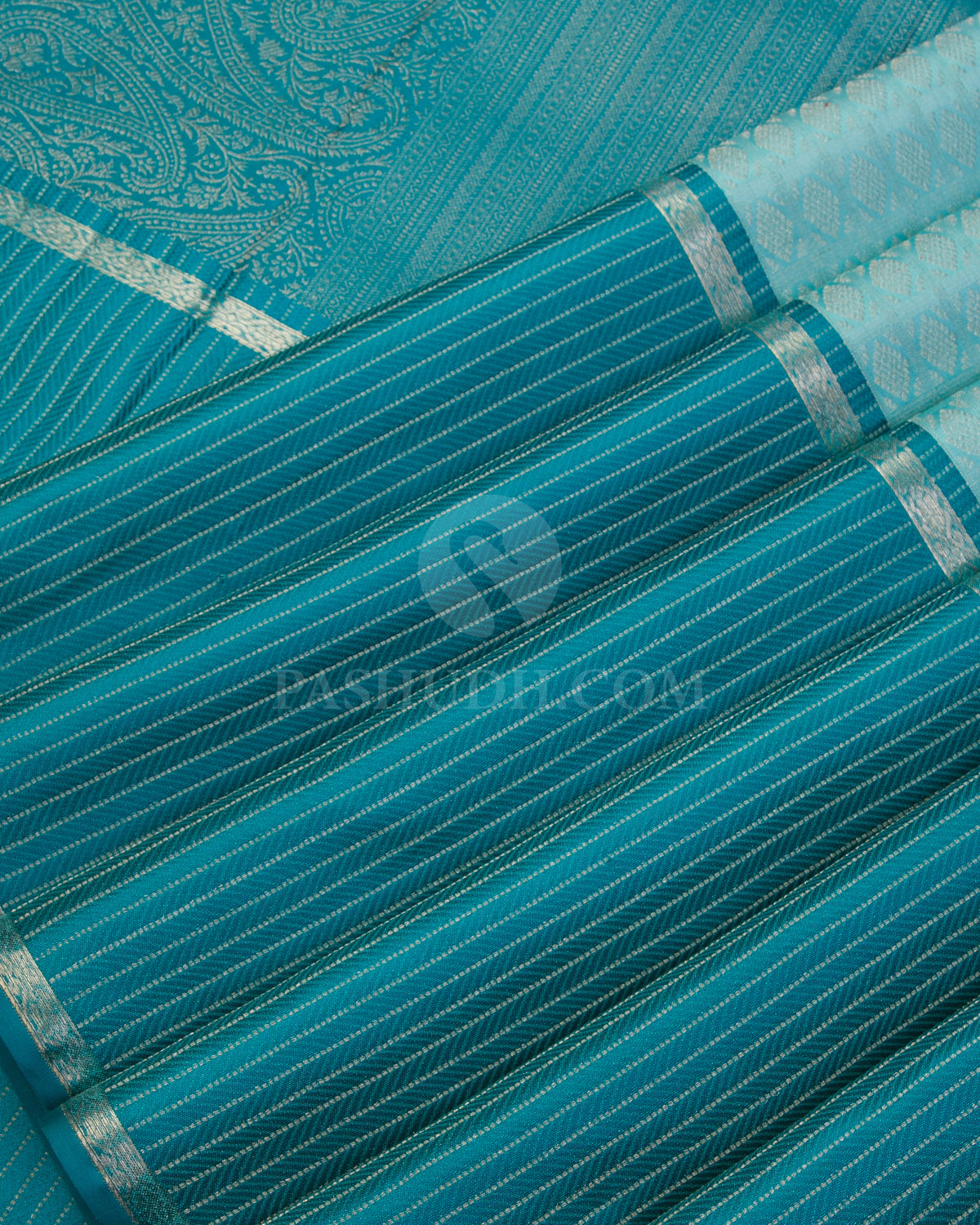 Sky Blue & Anandha Blue Kanjivaram Silk Saree - DT250(A) - View 3
