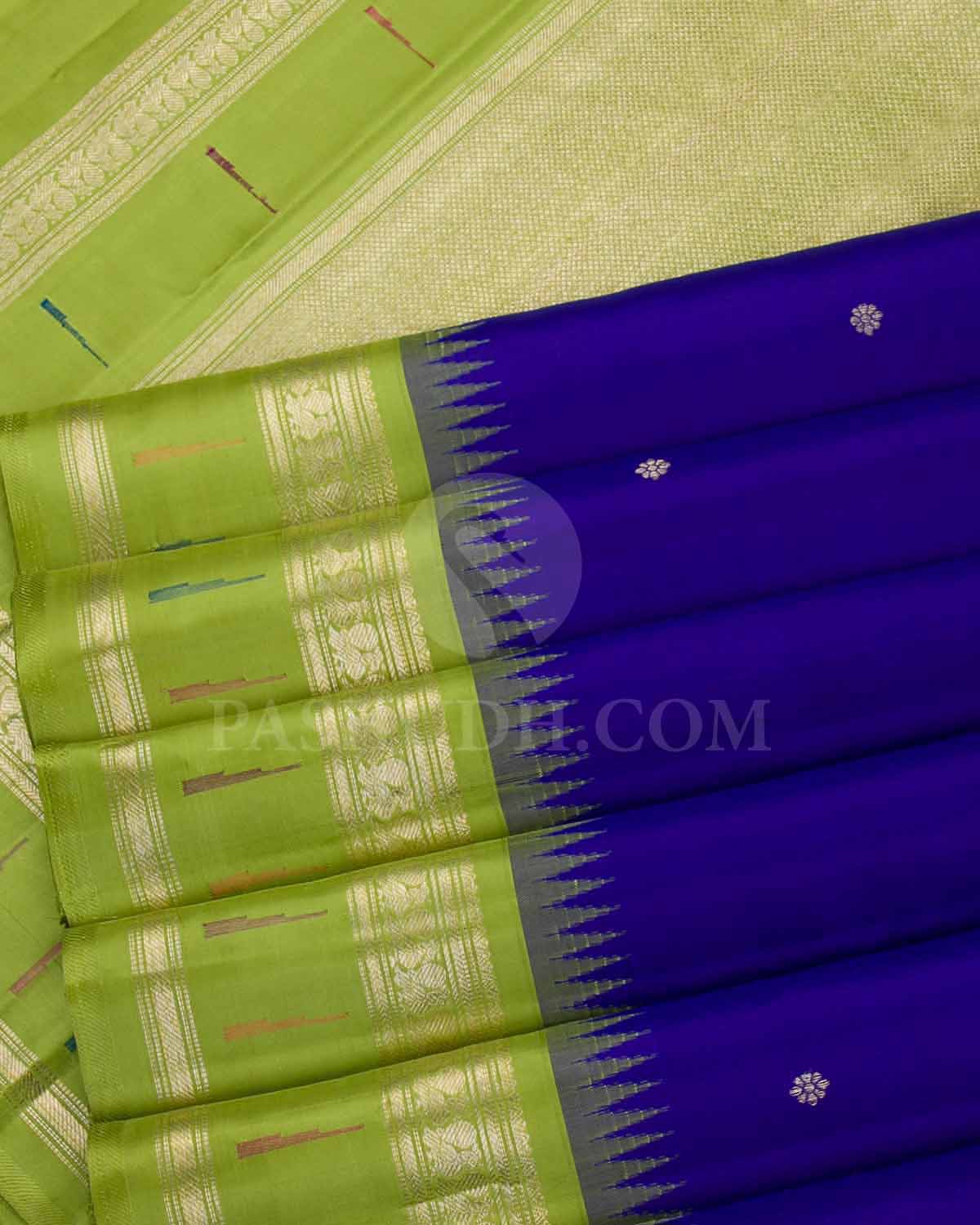 Royal Blue And Leaf Green Kanjivaram Silk Saree - S1161(B)