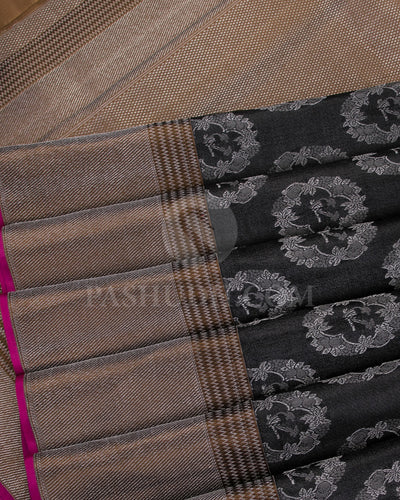 Black And Brown Kanjivaram Silk Saree - D510(F)