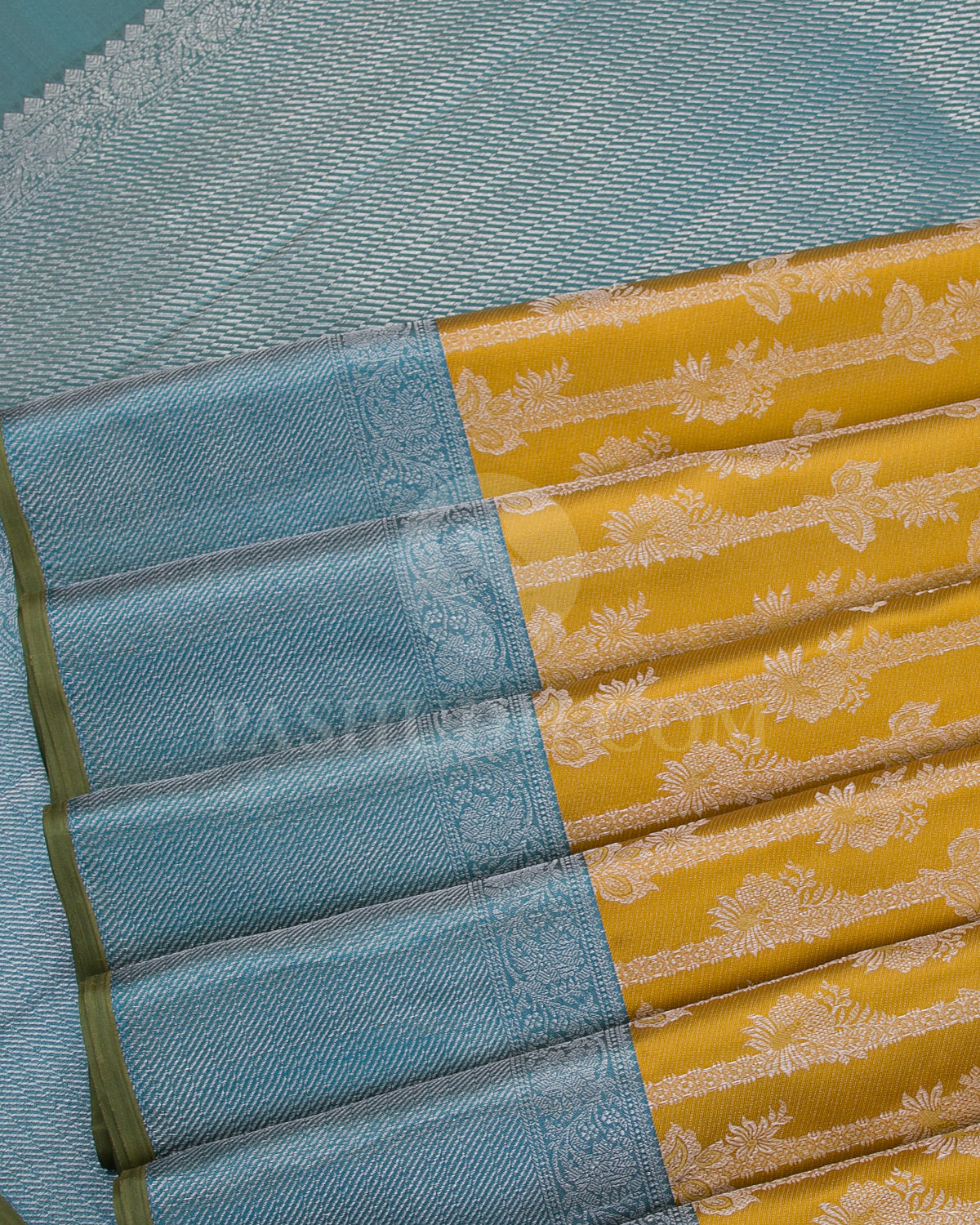 Yellow And Blue Kanjivaram Silk Saree - D562(A)