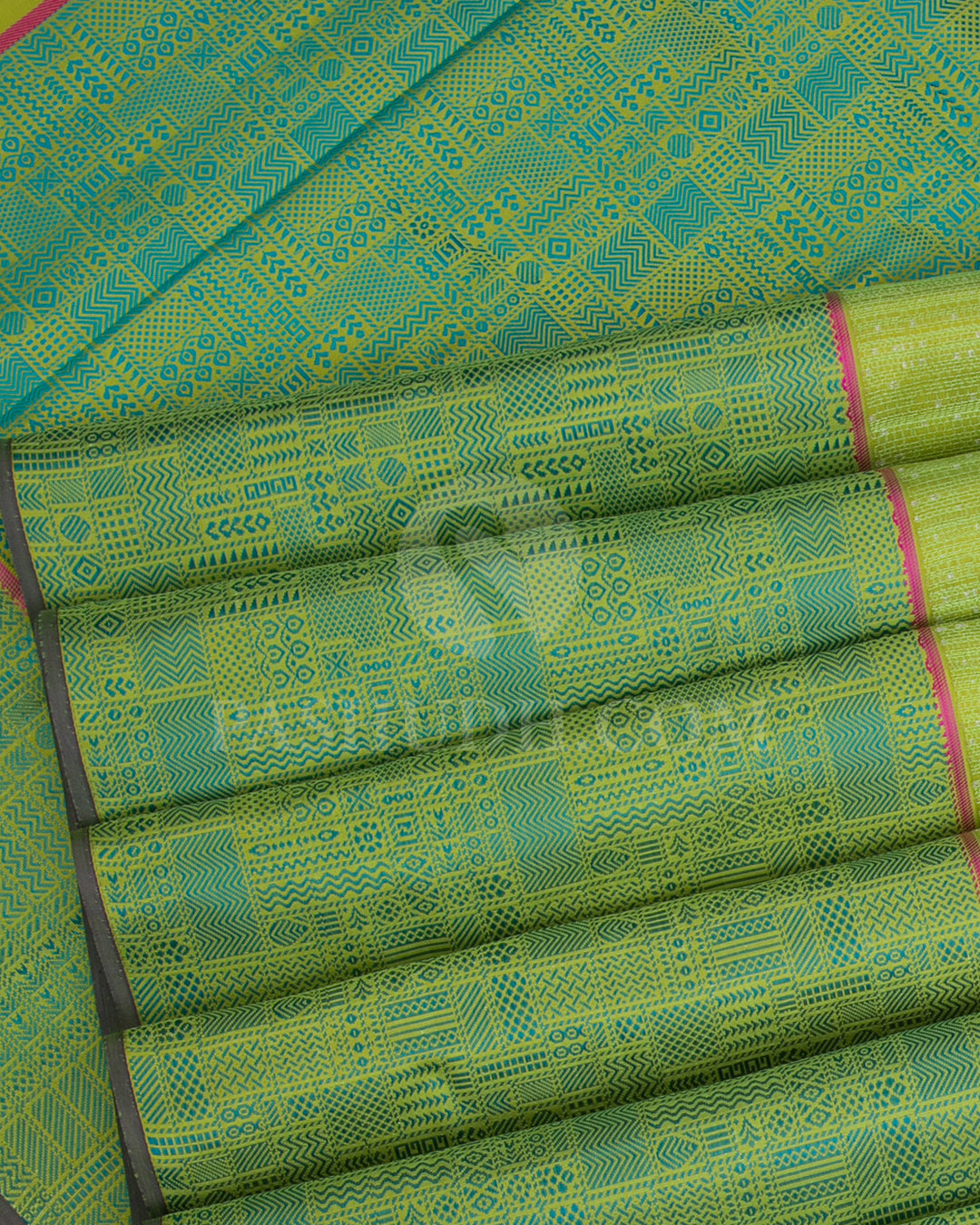 Leaf Green Kanjivaram Silk Saree - D552(B)