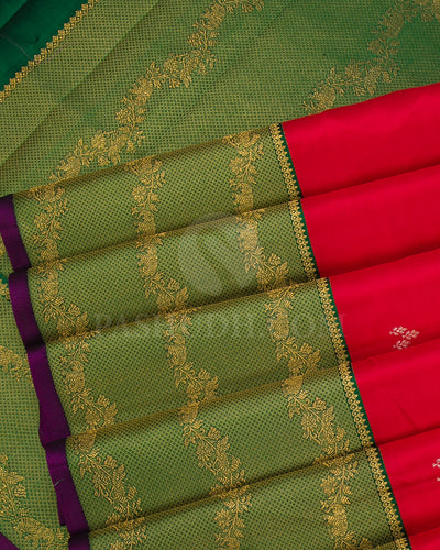 Red And Dark Green Kanjivaram Silk Saree - S1147(C)