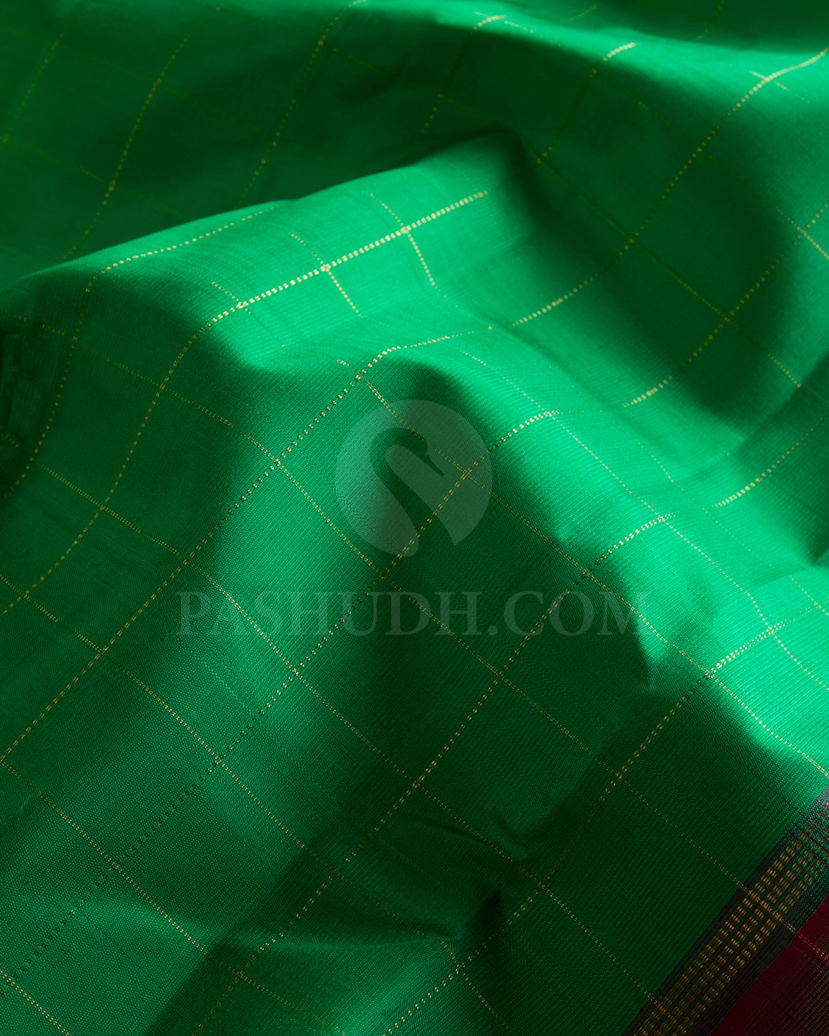 Parrot Green And Rani Pink Borderless Traditional Kanjivaram Silk Saree - K20