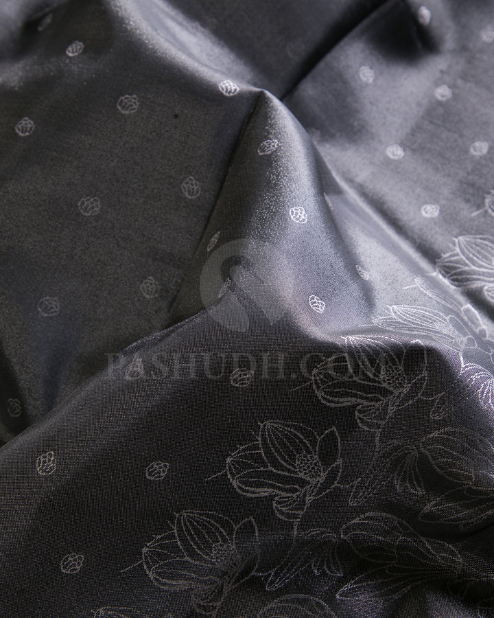 Grey And Cream Kanjivaram Silk Saree - D570(C)