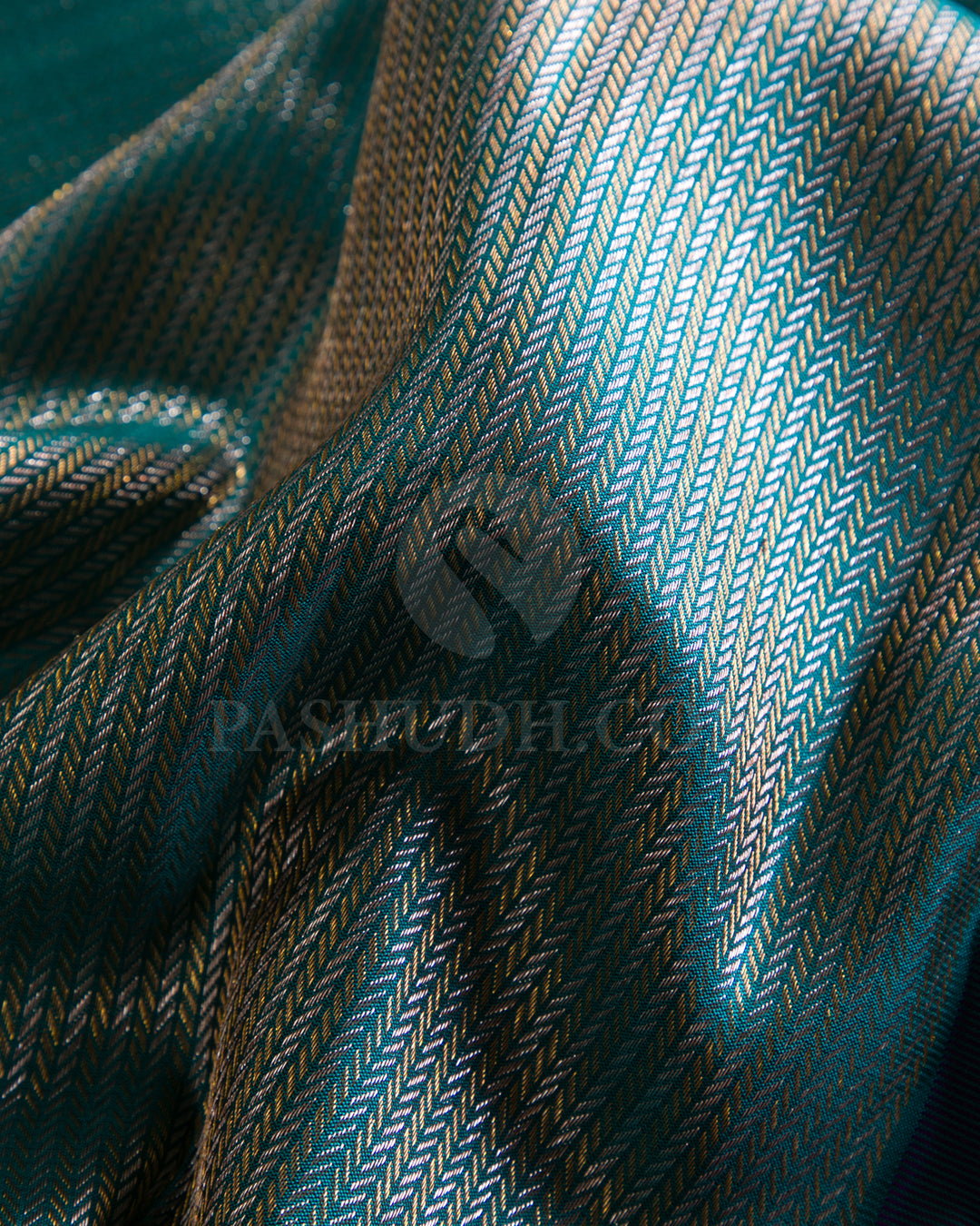 Peacock Green And Violet Kanjivaram Silk Saree - S1062(D)