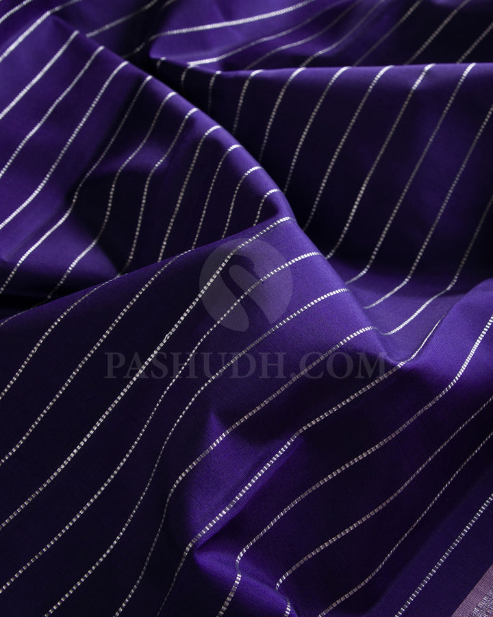 Navy Blue and Baby Pink Borderless Traditional Kanjivaram Silk Saree - SVJ30