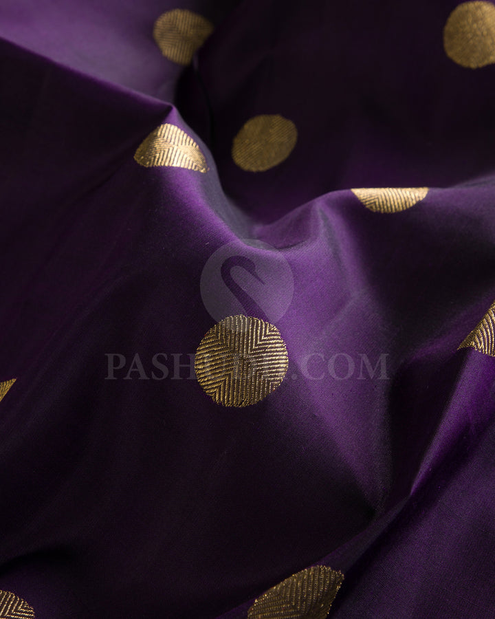 Deep Aubergine Traditional Kanjivaram Silk Saree - AK8