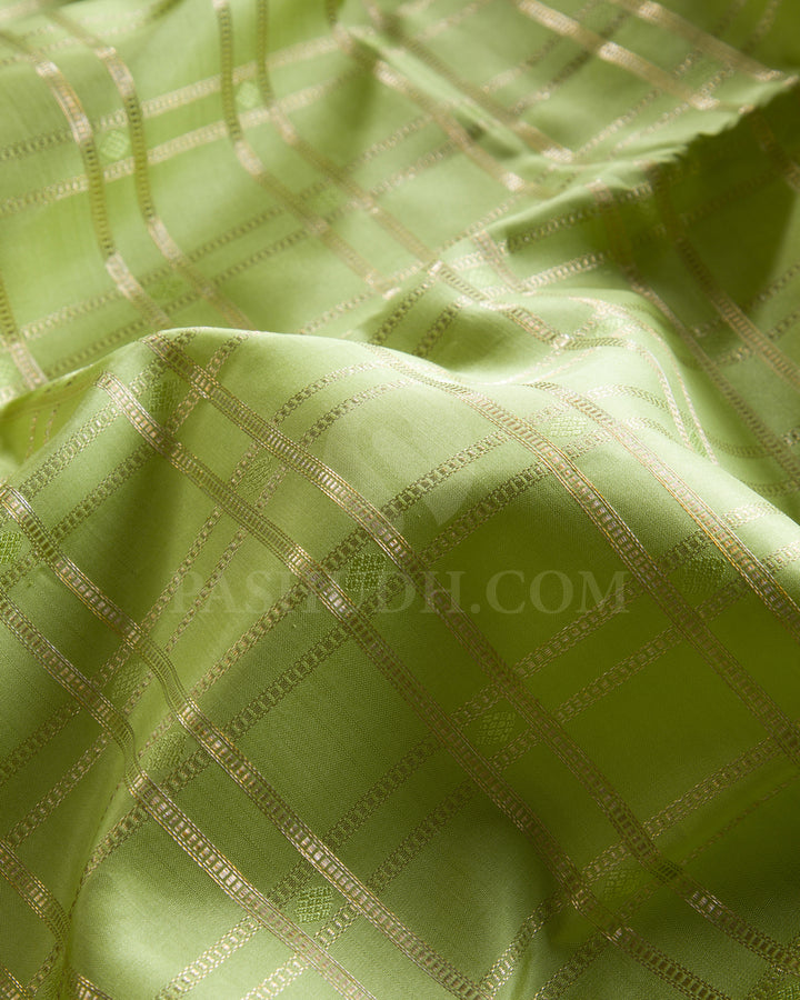 Elaichi Green and Dark Grey Traditional Kanjivaram Silk Saree - SVJ7