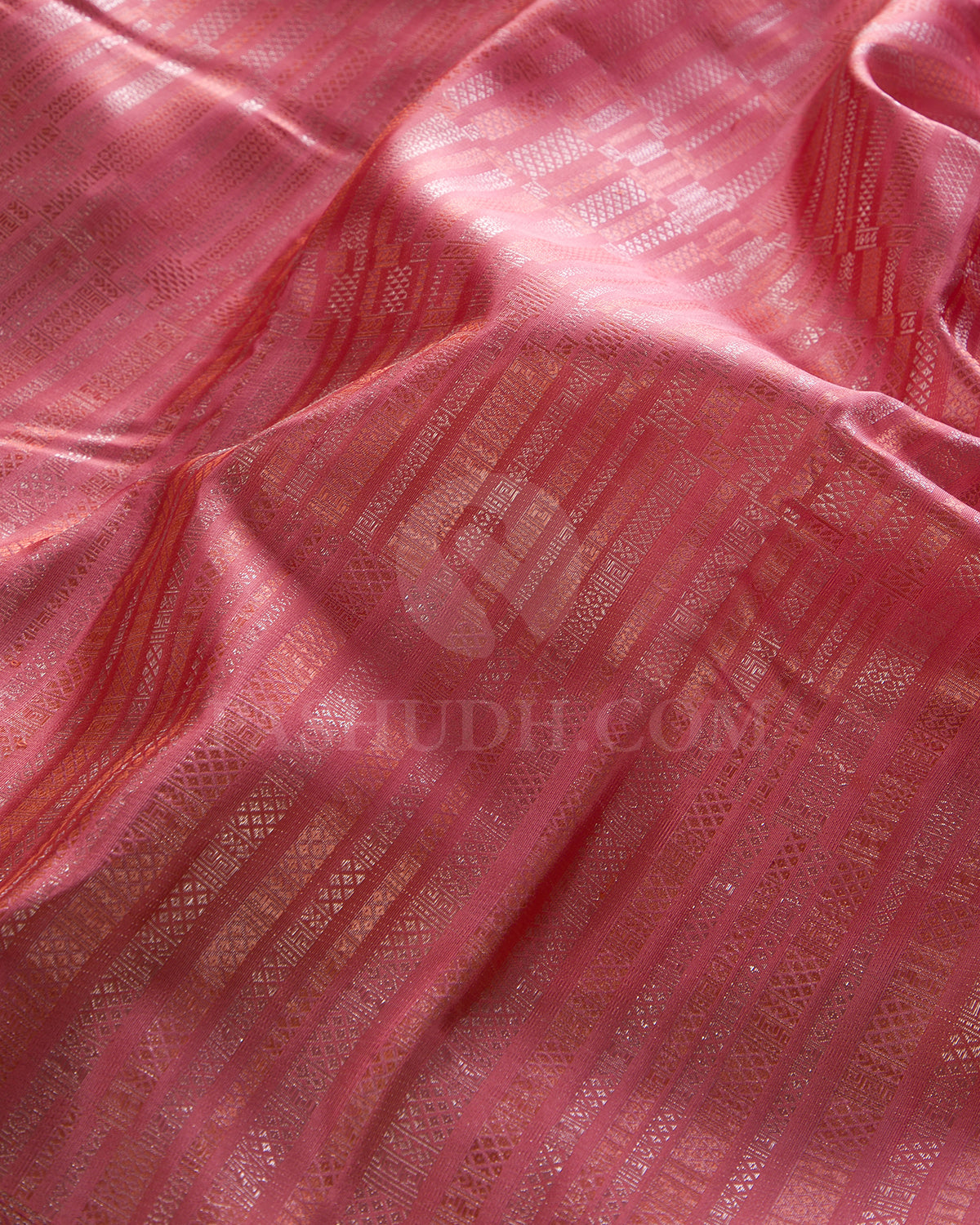 Peachy Pink Kanjivaram Silk Saree - D580(B)