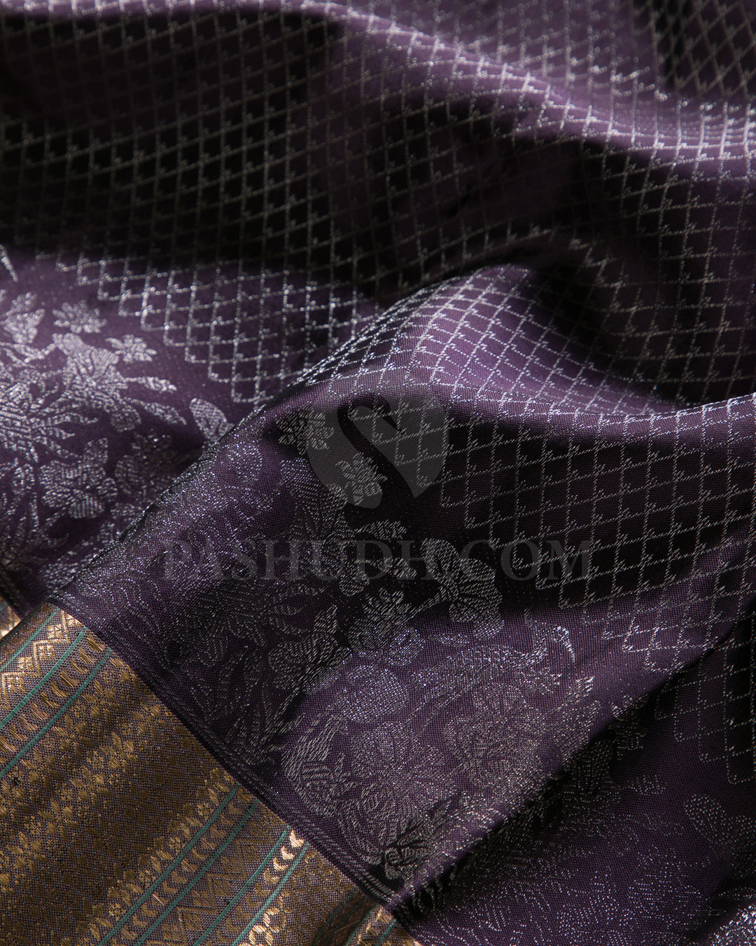 Deep Egg Plant And Greige Kanjivaram Silk Saree - D572(B)