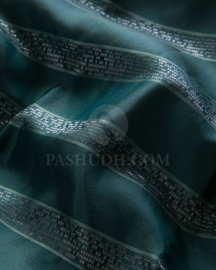 Dark Sage Green Kanjivaram Silk Saree - DT292(A)