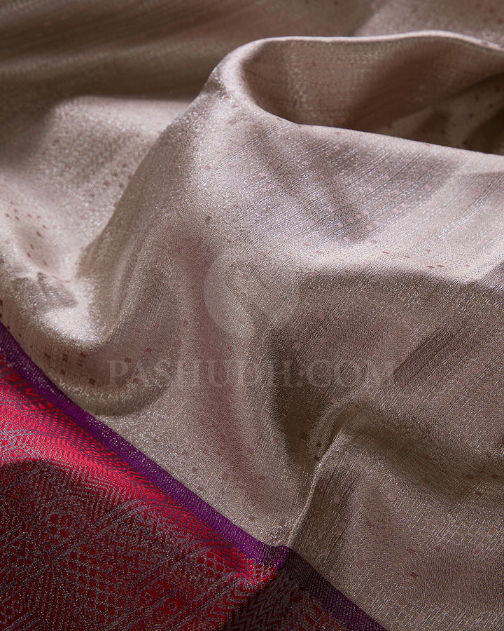 Ivory And Violet Kanjivaram Silk Saree - D582(B)