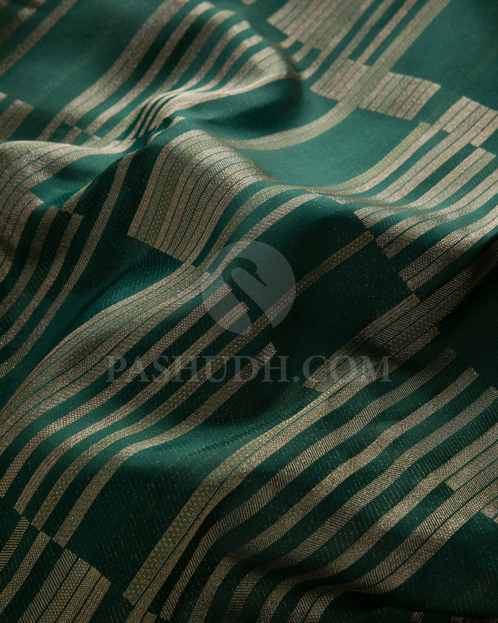 Dark Sage Green Kanjivaram Silk Saree - DT297(A)
