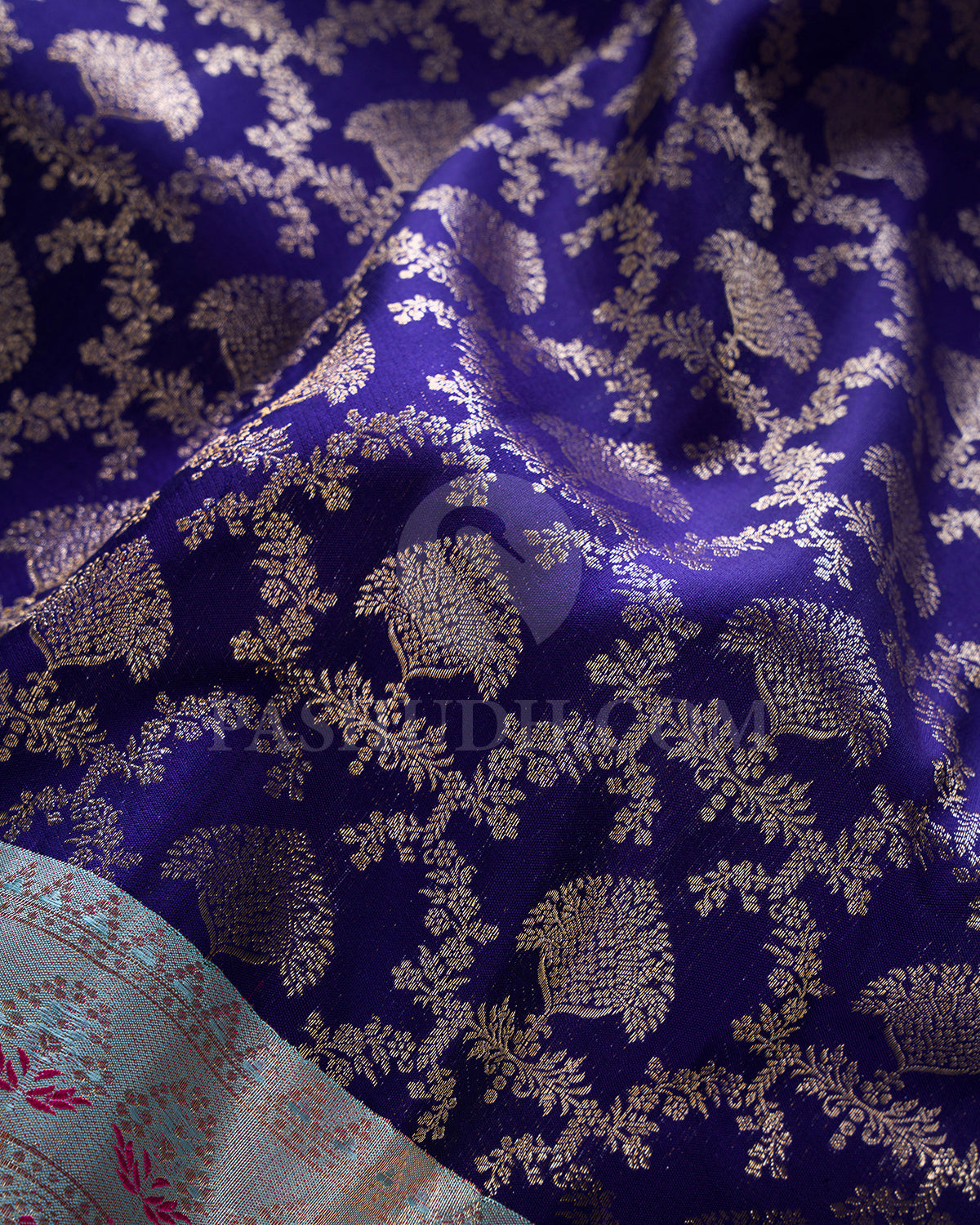 Royal Blue And Sky Blue Kanjivaram Silk Saree with Shimmer Border - S1037(B)