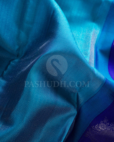 Anandha Blue And Royal Blue Kanjivaram Silk Saree - D605(A)