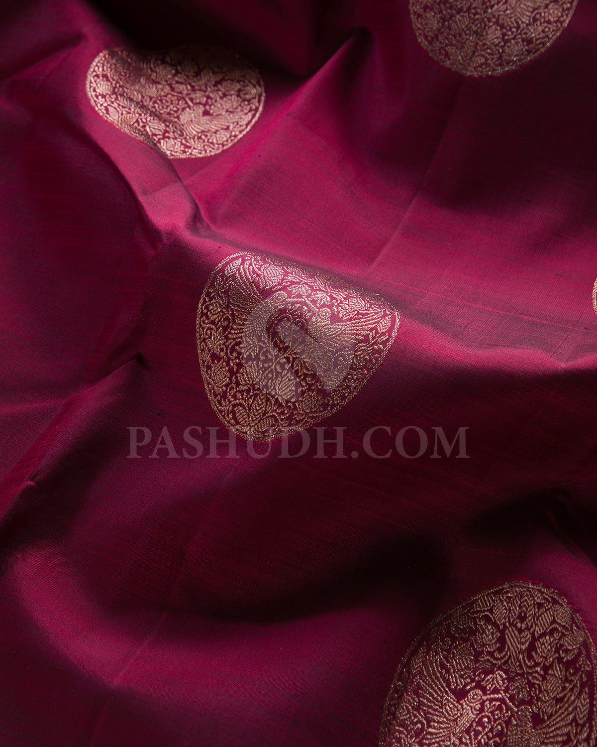 Maroon Borderless Traditional Kanjivaram Silk Saree - SVJ83