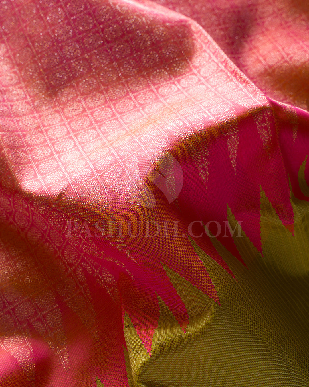Leaf Green And Punch Pink Rising Border Kanjivaram Silk Saree - S1231( C )
