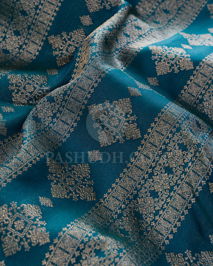 Teal Green Kanjivaram Silk Saree - DT308(A)