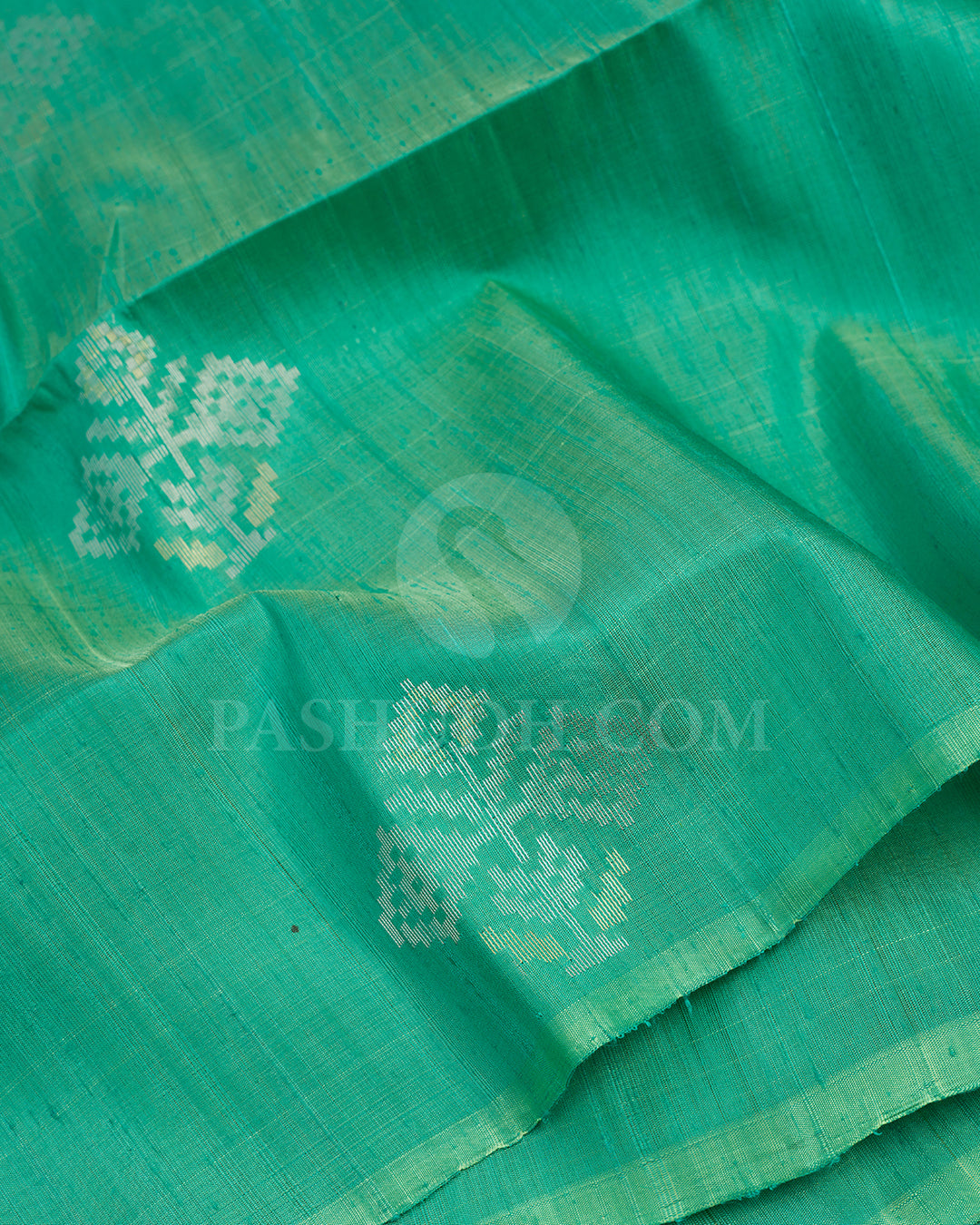Dual Toned Green and Grey Borderless Soft Silk Saree - AC17