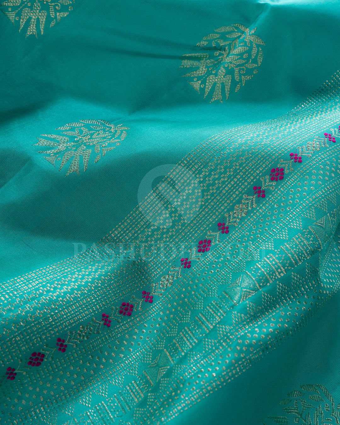 Cyan Borderless Kanjivaram Silk Saree - BKF1