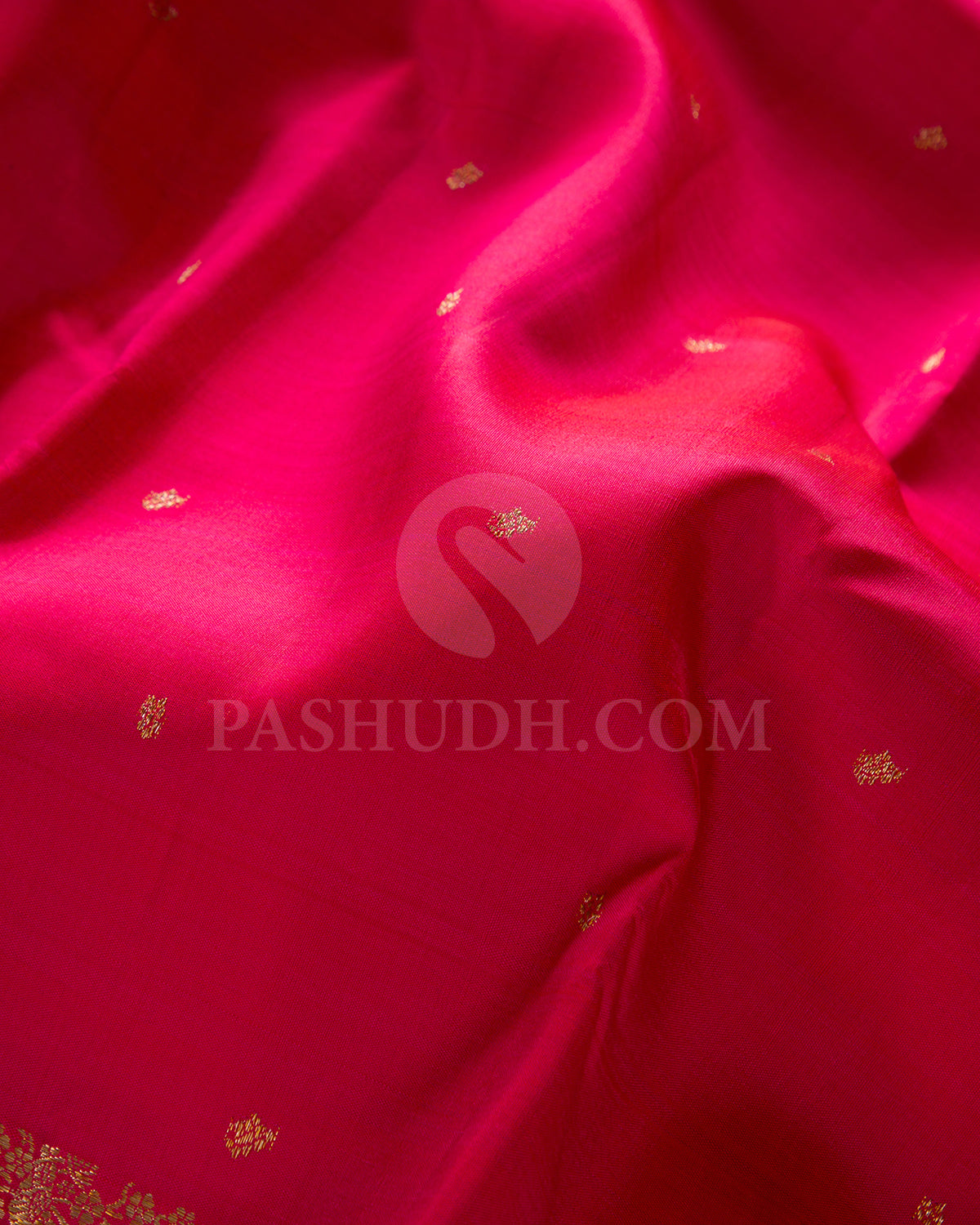 Rasberry Pink And Off White Traditional Kanjivaram Silk Saree - AK17