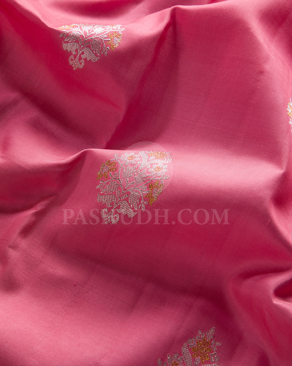 Watermelon Pink And Lavender Borderless Traditional Kanjivaram Silk Saree - SVJ59