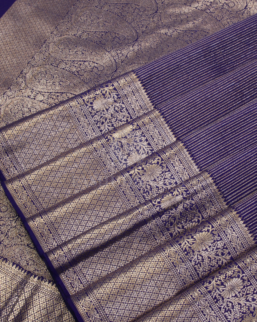 Royal Blue Kanjivaram Silk Saree - S1045(A) - View 4