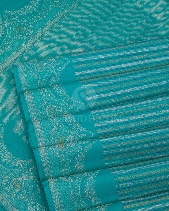 Turquoise Blue And Bright Blue Kanjivaram Silk Saree - S1115(B) - View 4