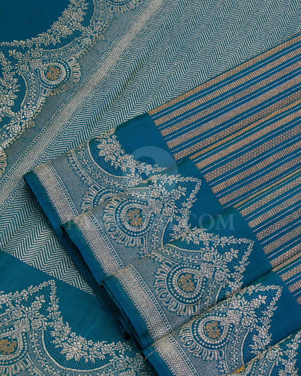 Cobalt Blue and Mehendi Green Kanjivaram Silk saree - S963