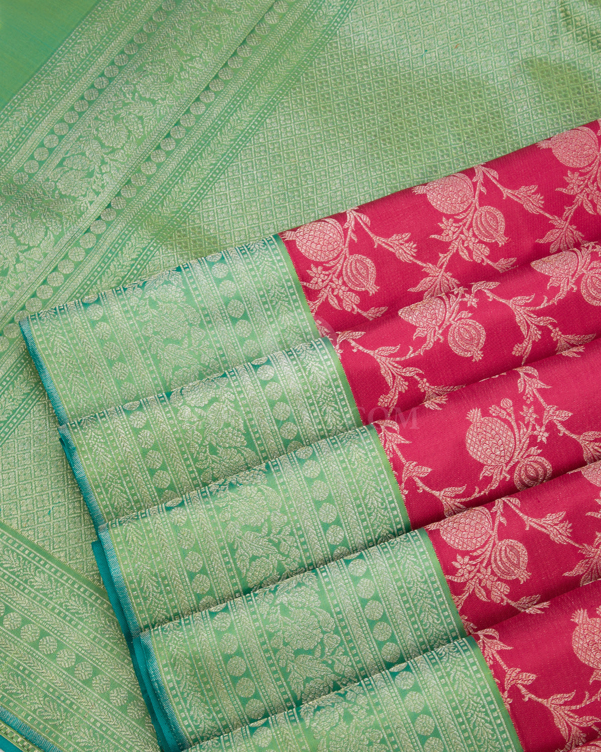 Bright Pink & Pear Green Kanjivaram Silk Saree - S867 - View 5