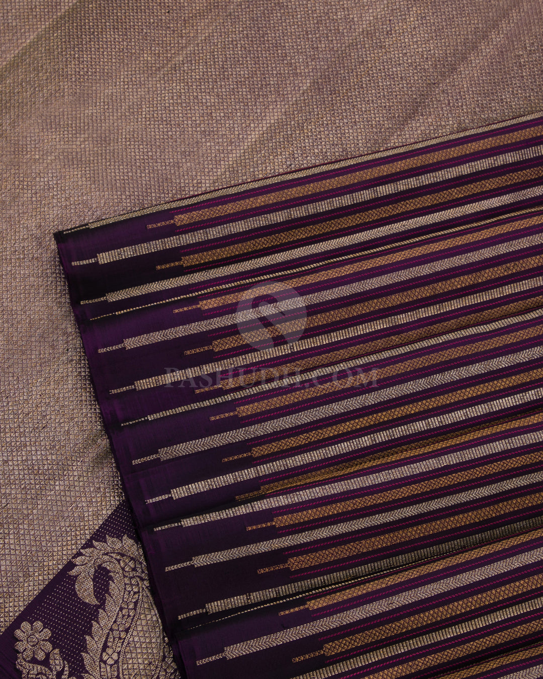 Dark Violet Borderless Kanjivaram Silk Saree - S800 -View 5