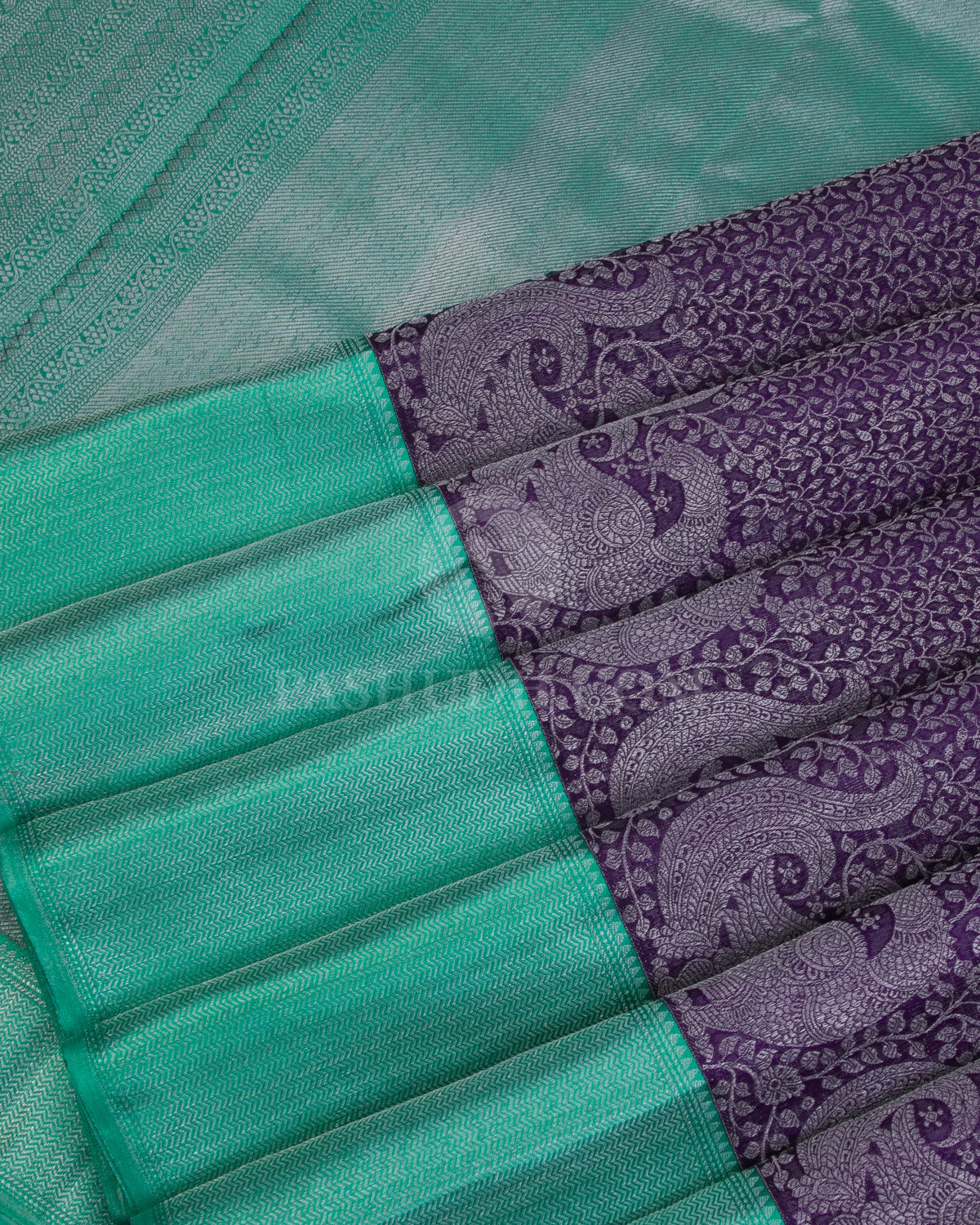 Royal Violet and Sapphire Green Kanjivaram Silk Saree - D528(A) - View 3