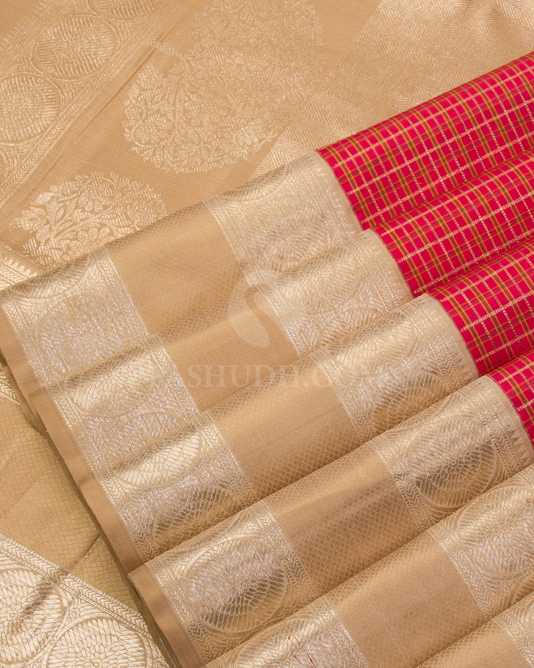 Red & Beige Kanjivaram Silk Saree - S1022(A) - View 4
