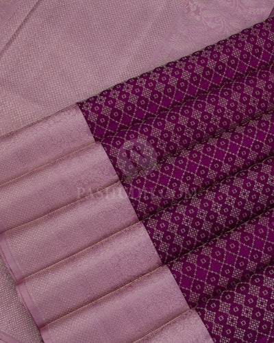 Violet and Lilac Kanjivaram Silk Saree - DT251 (C) - View 3