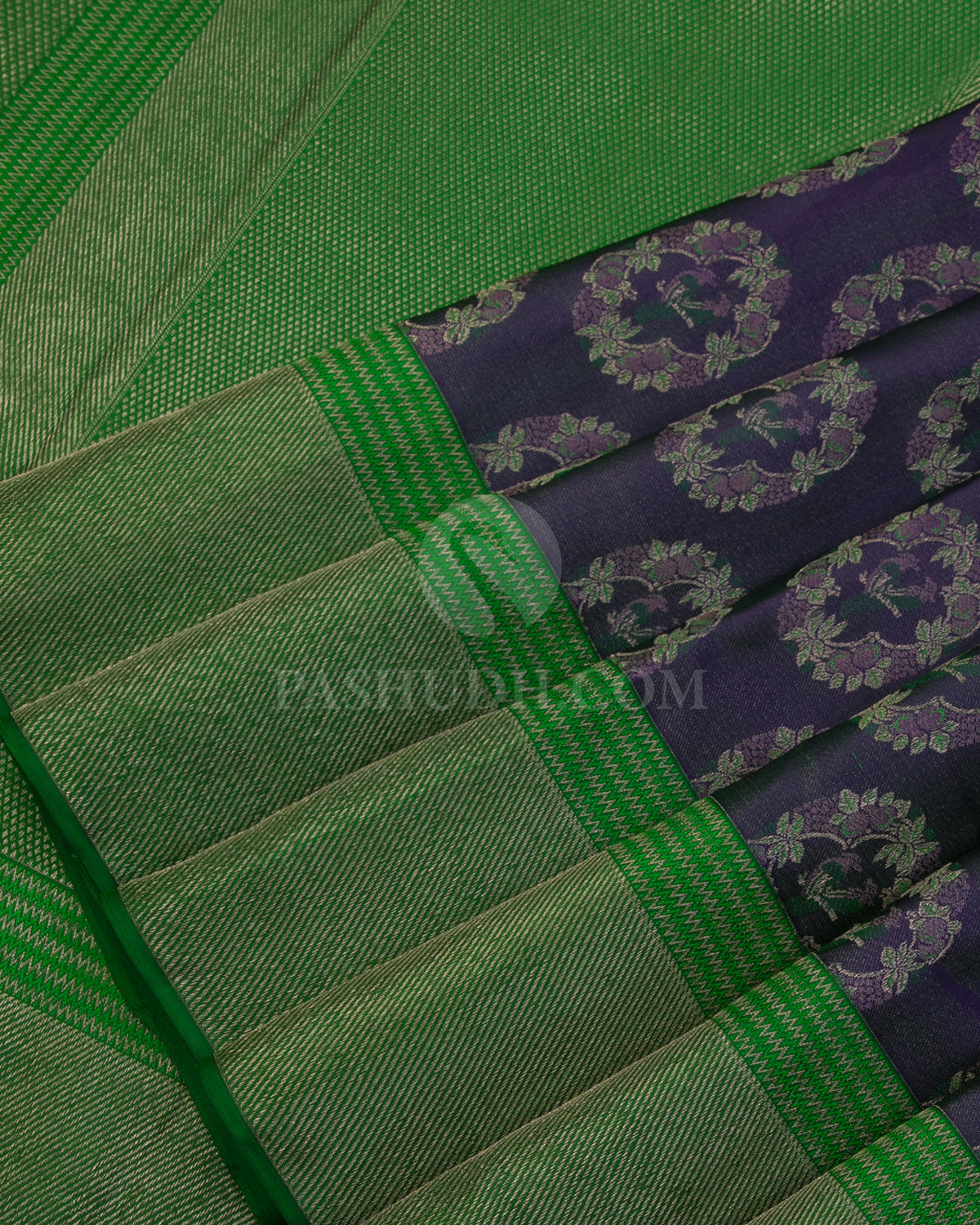 Indigo Blue and Dark Green Kanjivaram Silk Saree - D510(B) - View 3