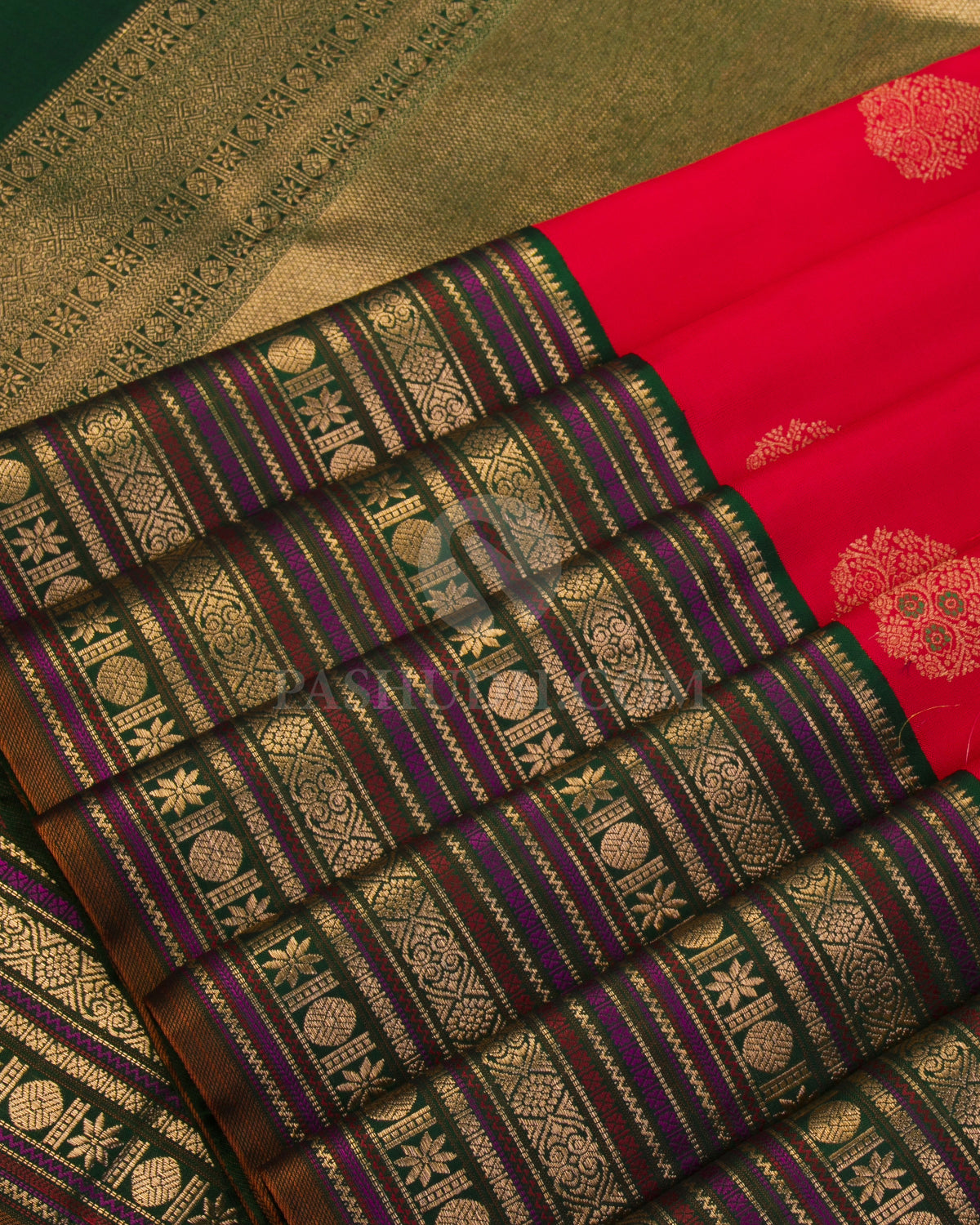 Red & Dark Green Kanjivaram Silk Saree - S1015(A) - View 4