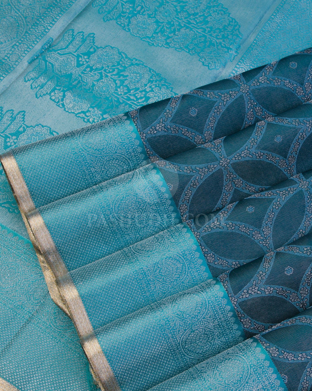 Dark Blue and Light Blue Kanjivaram Silk Saree - D500(A) - View 3