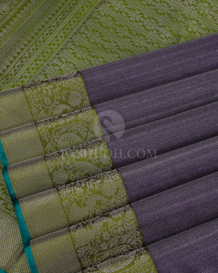 Dark Blue and Pear Green kanjivaram Silk Saree - DT261(A) - View 3