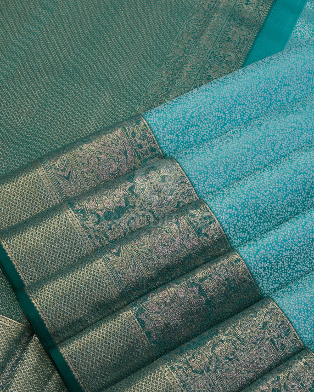 Sky Blue & Deep Green Kanjivaram Silk Saree - DT249(A) - View 3