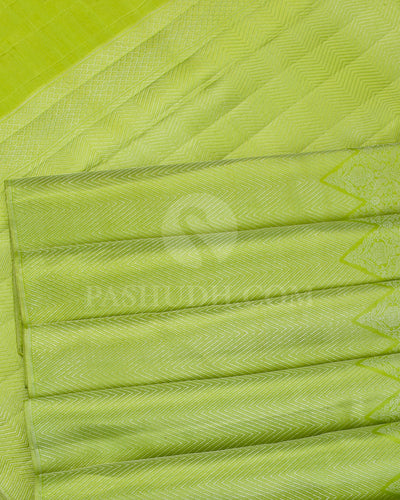 Parrot Green Kanjivaram Silk Saree - D546(A) - View 3