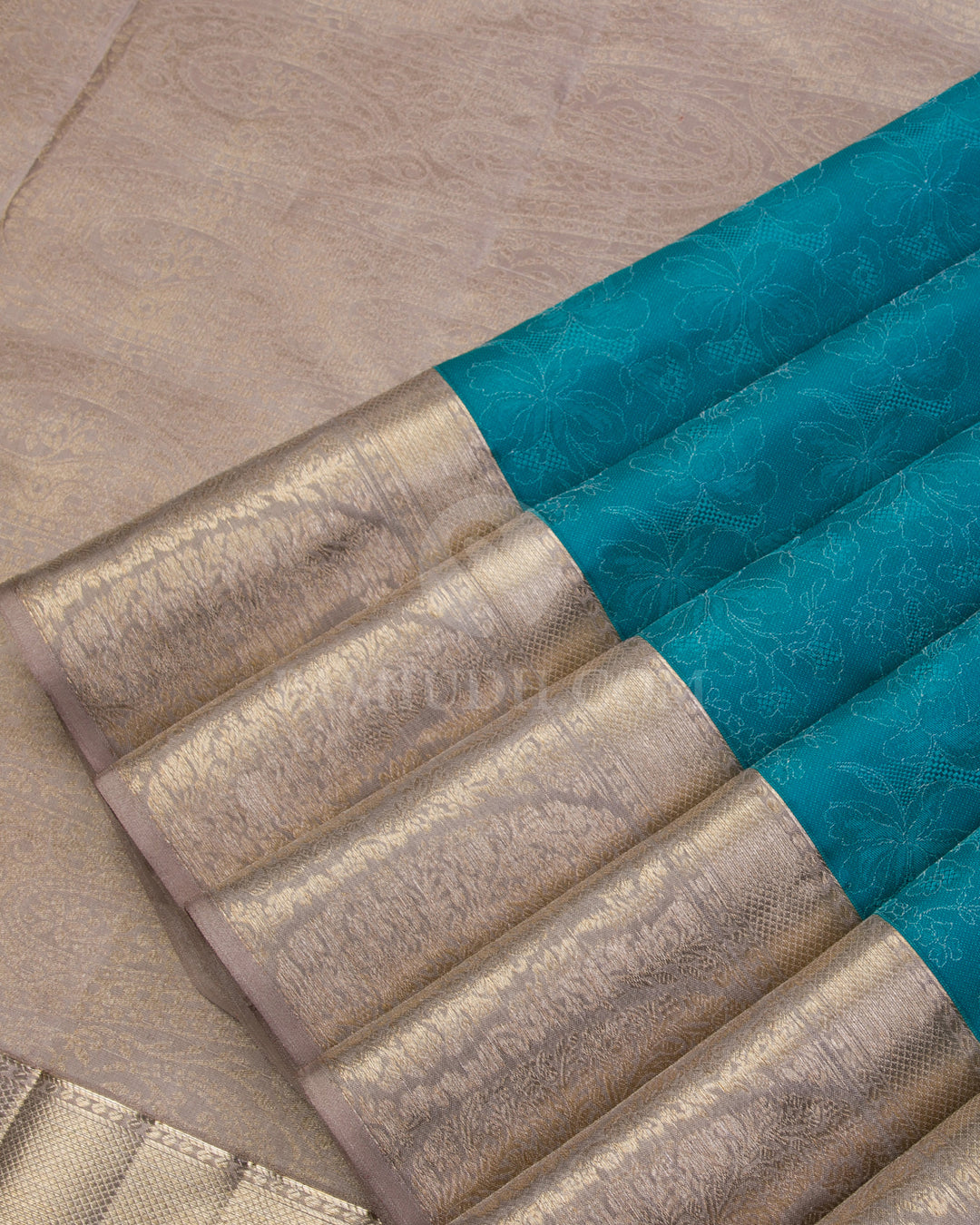 Anandha Blue & Greige Kanjivaram Silk Saree - DT245(A) - View 3
