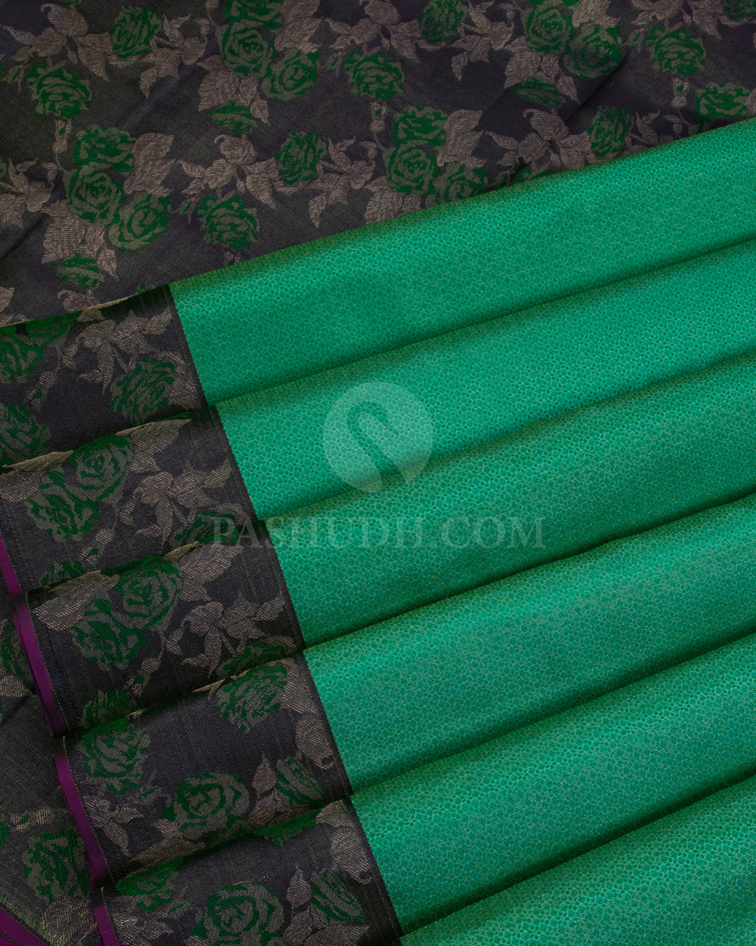 Rexona Green and Dark Purple Kanjivaram Silk Saree - DJ274(D) - View 3