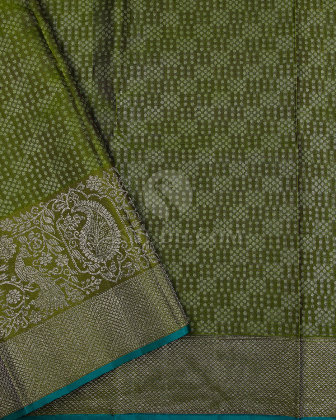 Dark Blue and Pear Green kanjivaram Silk Saree - DT261(A) - View 2