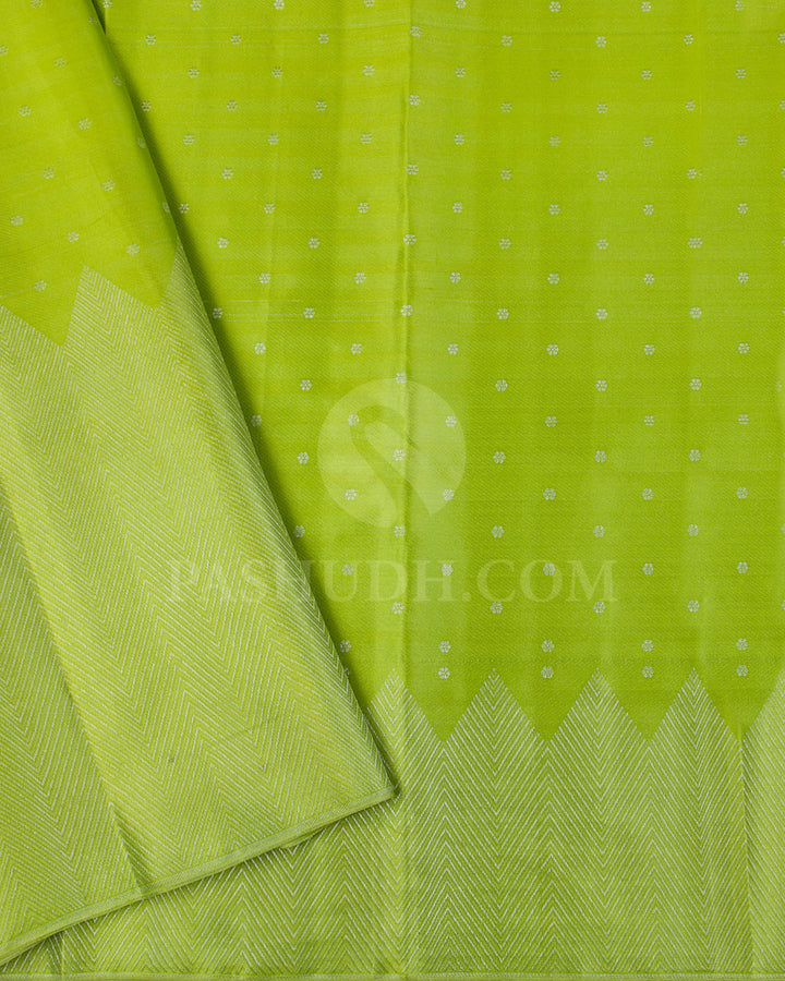 Parrot Green Kanjivaram Silk Saree - D546(A) - View 2