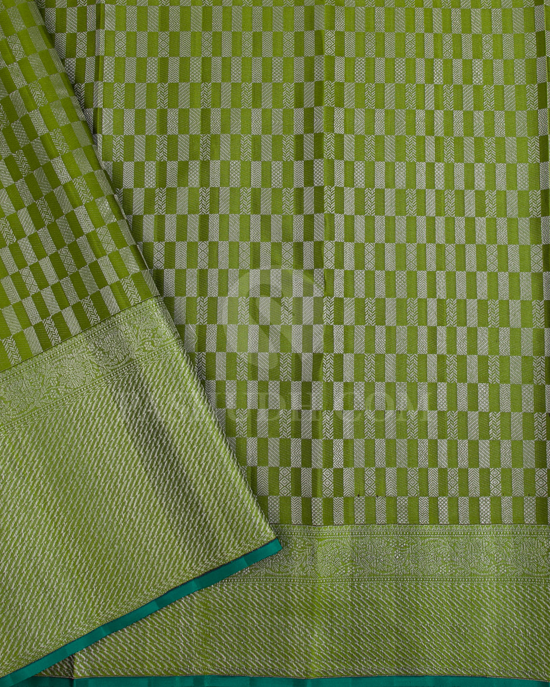 Dark Purple And Leaf Green Kanjivaram Silk Saree - D558(A)