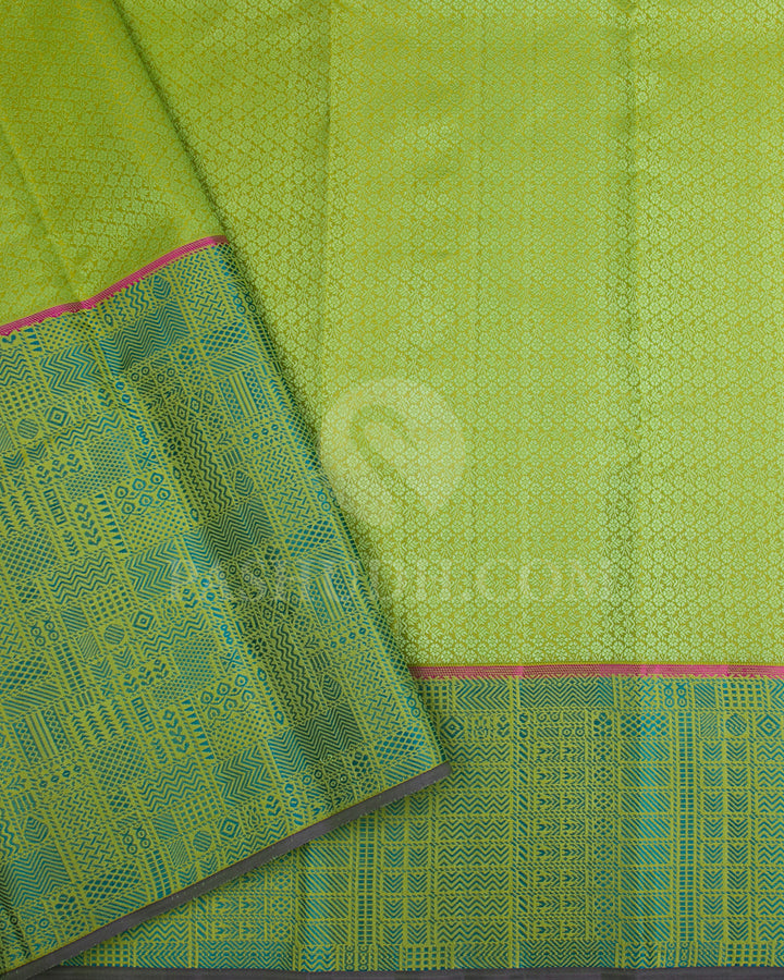 Leaf Green Kanjivaram Silk Saree - D552(B)