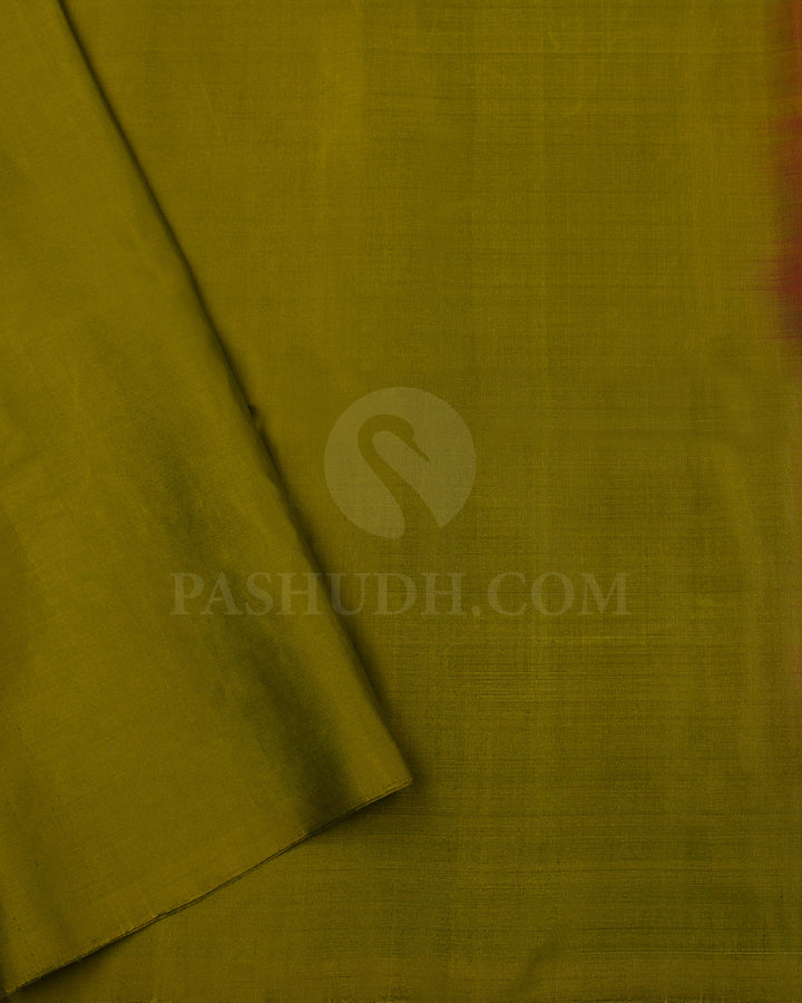 Red And Mehendi Green Soft Silk Saree - C23