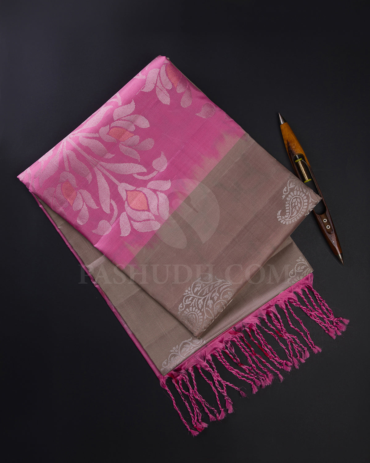 Beige And Pink Soft Silk Saree - C8