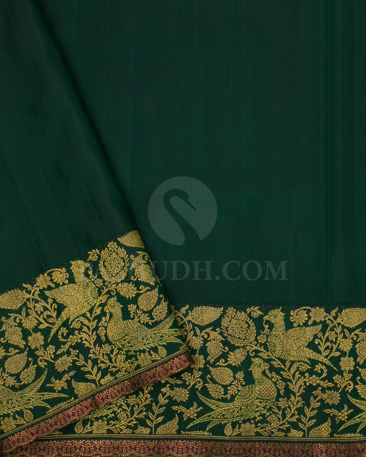 Sunset Red And Bottloe Green Kanjivaram Silk Saree - S1247(A)