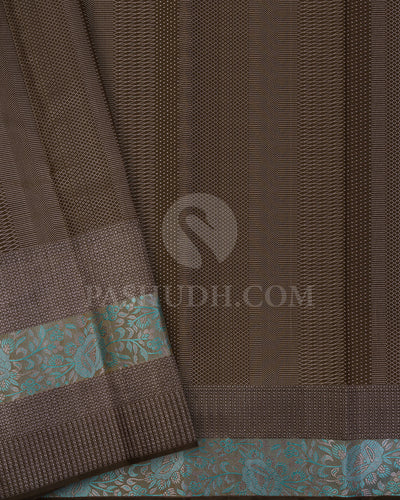 Walnut Brown And Sky Blue Kanjivaram Silk Saree - DT264(D)